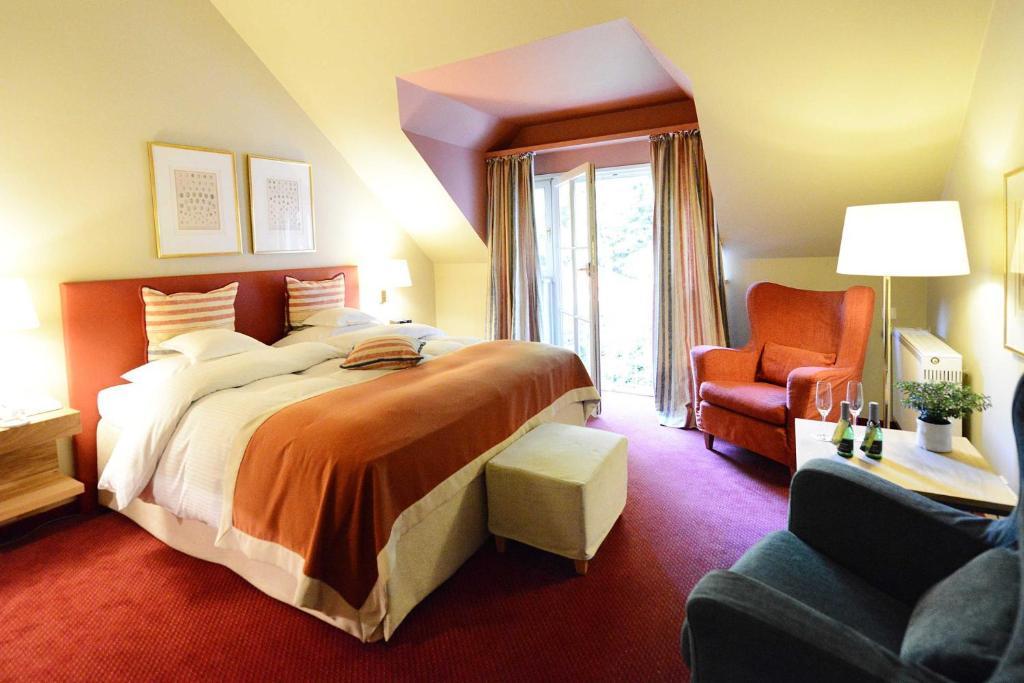 Romantik Hotel Jagdhaus Waldfrieden Bilsen Bilik gambar