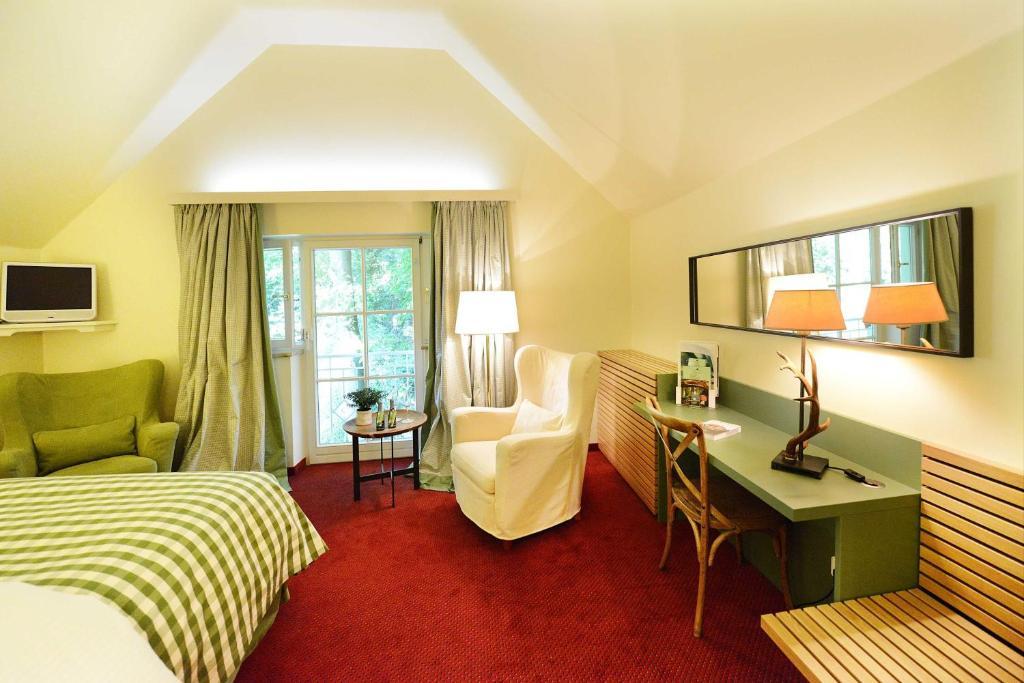 Romantik Hotel Jagdhaus Waldfrieden Bilsen Bilik gambar